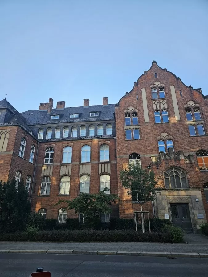 Medizinische Klinik mit Schwerpunkt Hämatologie, Onkologie und Tumorimmunologie | Charité Campus Mitte - Photo 1
