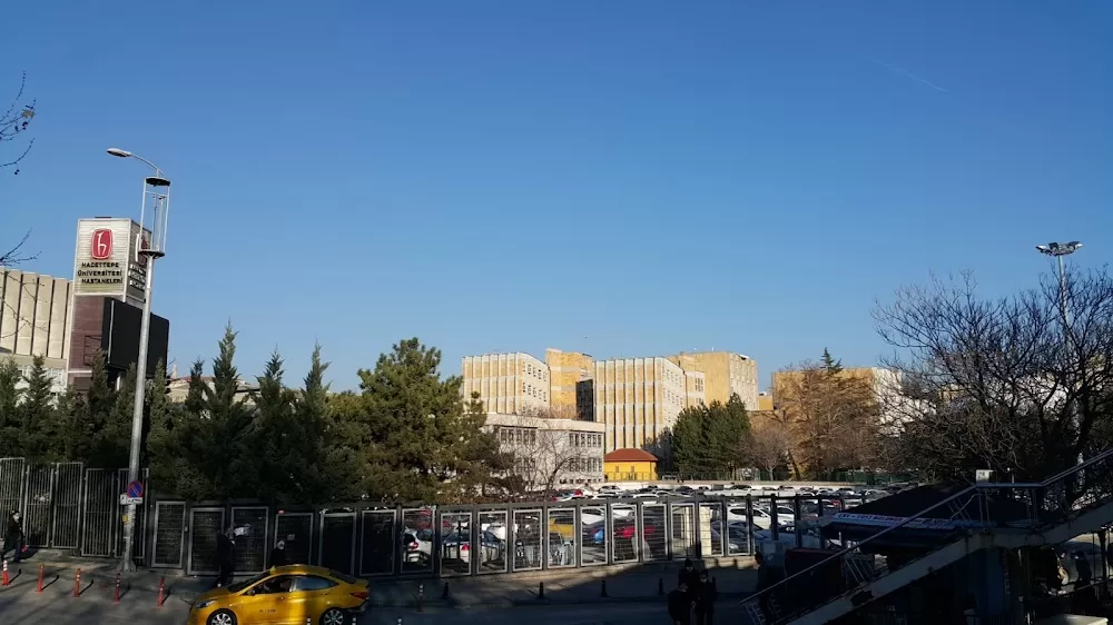 Hacettepe İhsan Doğramacı Children's Hospital - Photo 3