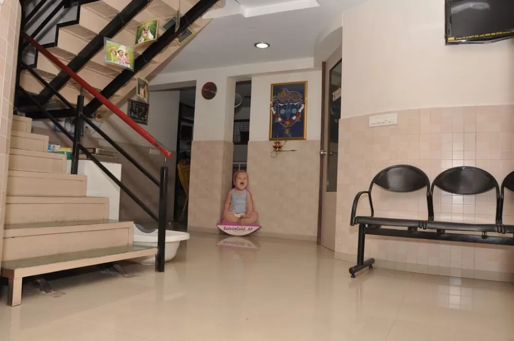 Shraddha Children Hospital and Neonatal Intensive Care Unit - Photo 8