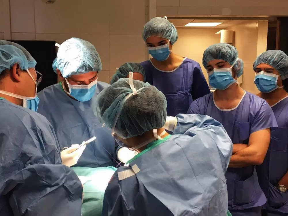 Dr. Gabriel Cárdenas Rivera - Photo 7