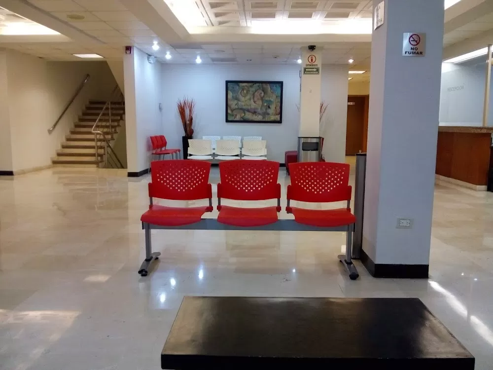 Centro Médico Monterrey - Photo 7