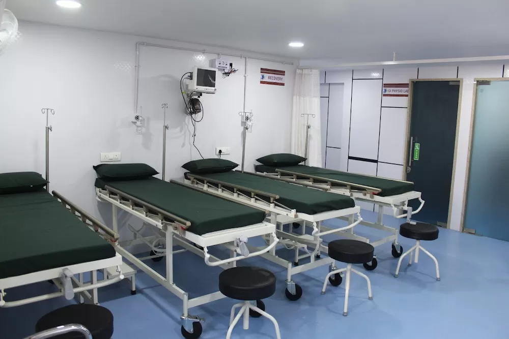 Dr Sandip Shah - Photo 7