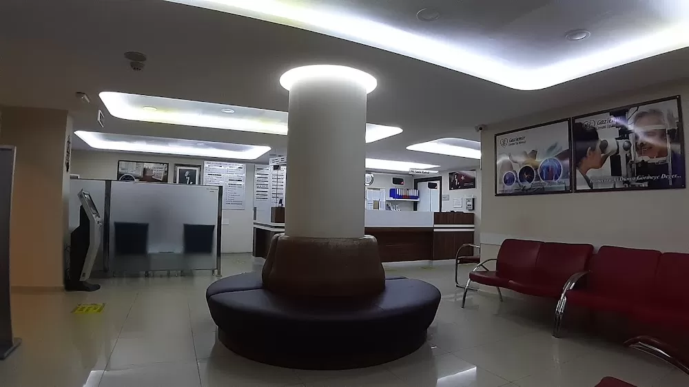 Özel Gaziemir Cerrahi Tıp Merkezi - Photo 1
