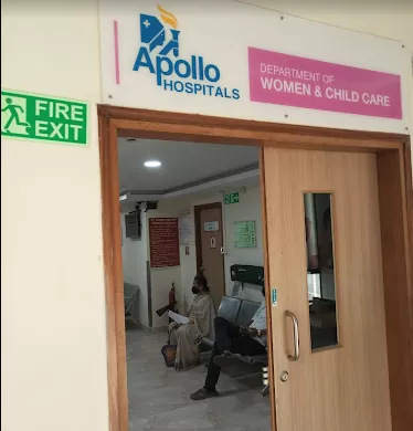 Dr. Jaidev Yadav, Treated 16K+ Patients | Best Dermatologist in Bangalore | Skin & Hair Specialist - Photo 2