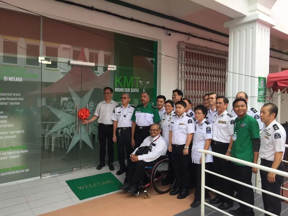 KMT WOUND CARE CENTER - Photo 3