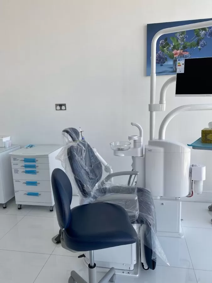 Oaiss Braces Center | Dental Center in Abu Dhabi - مركز عويس لتقويم الاسنان - Photo 4