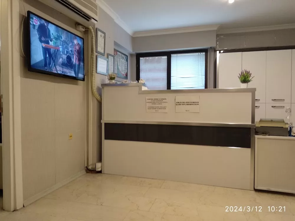 Özel Izmir Üroloji Merkezi - Photo 4