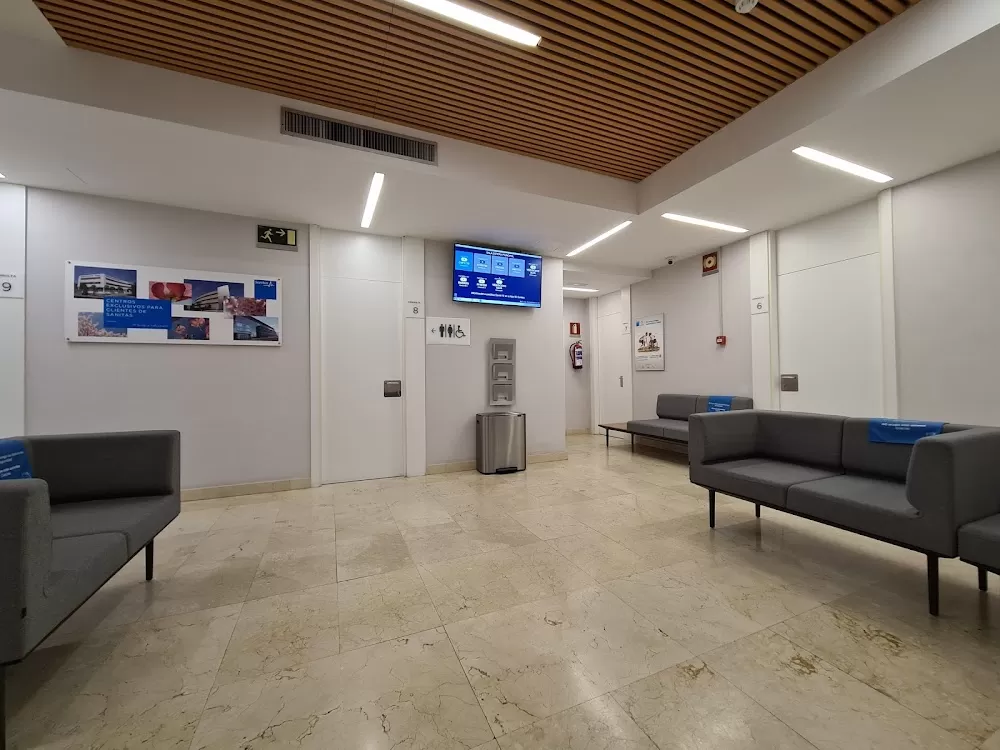 Milenium Medical Center Nicasio Gallego - Photo 6