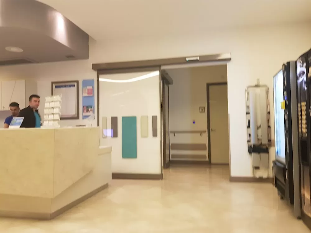 Acibadem Zekeriyakoy Medical Center - Photo 7