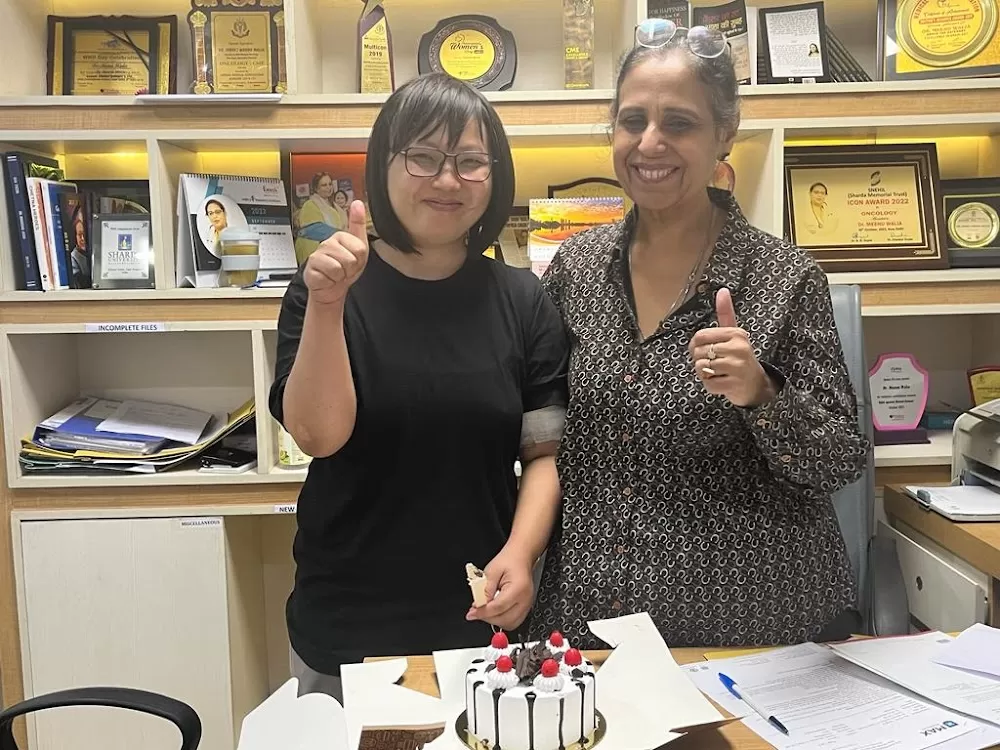 Dr. Meenu Walia - Photo 7