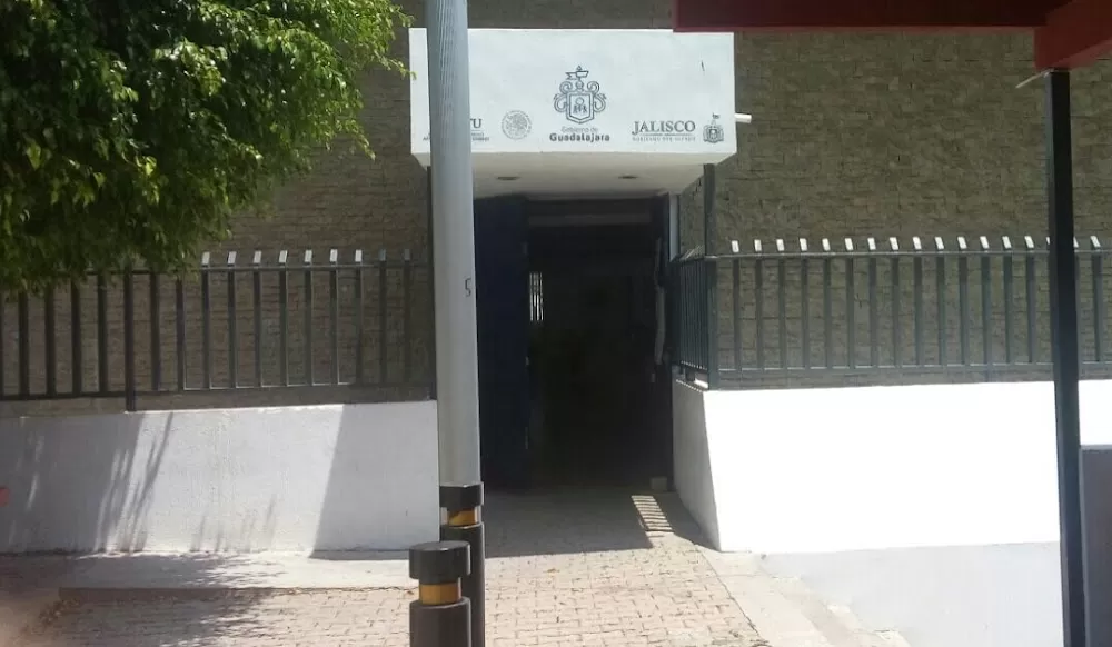 Centro De Atención Primaria En Adicciones Guadalajara - Photo 2