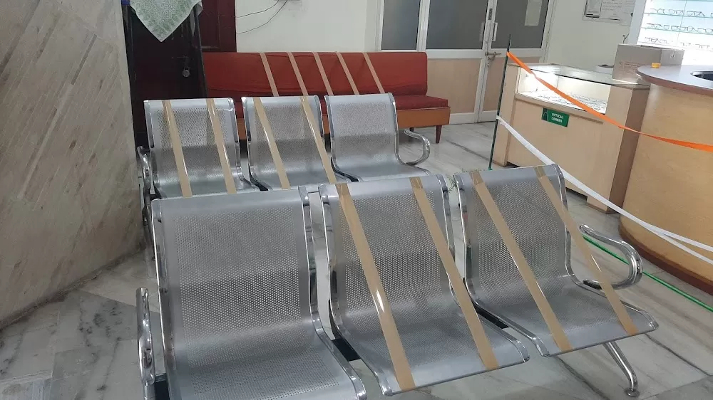 Poona Udawat Memorial Eye Hospital - Photo 6