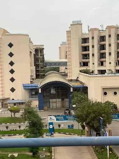 Department of Cardiology || Apollo Hospital Indraprastha Delhi - Photo 1