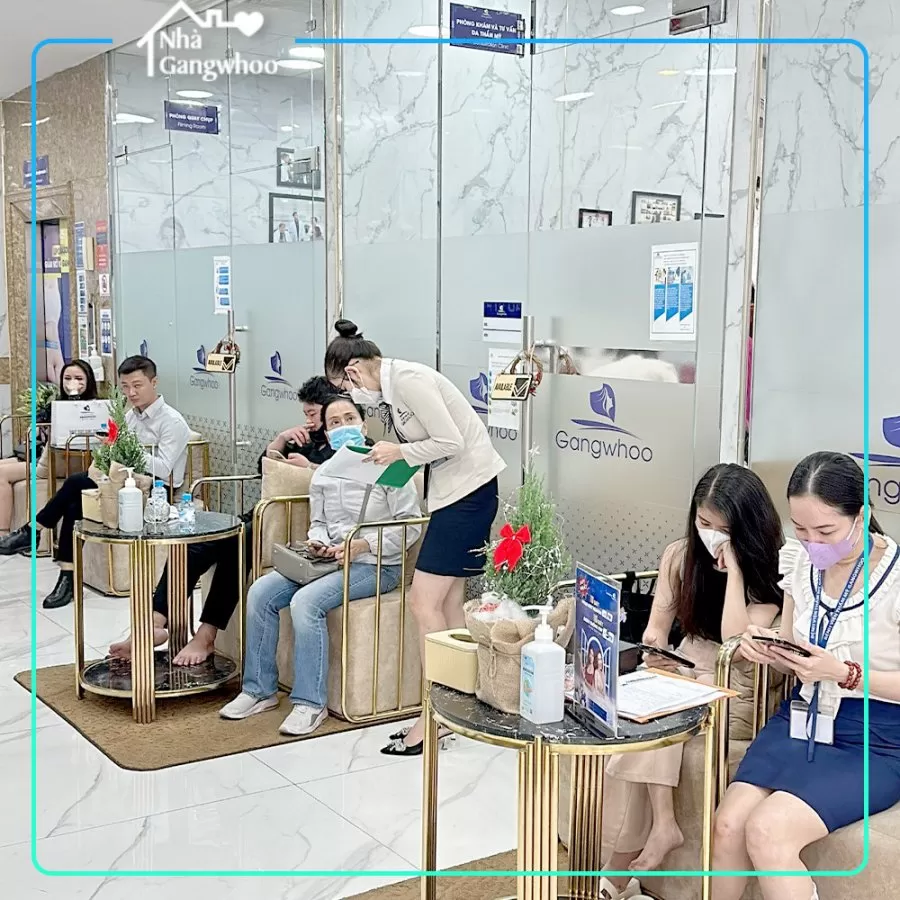 Gangwhoo Cosmetic Hospital - Photo 1