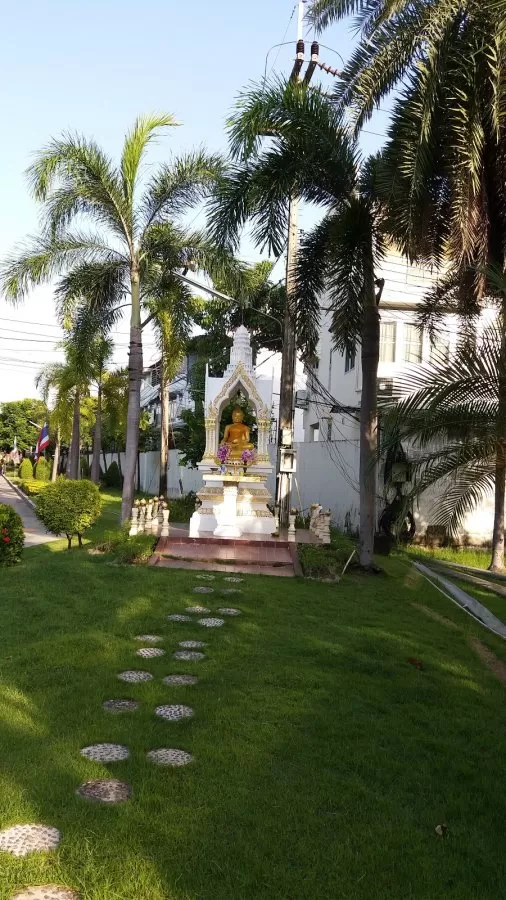 Galya Rajanagarindra Institute - Photo 6
