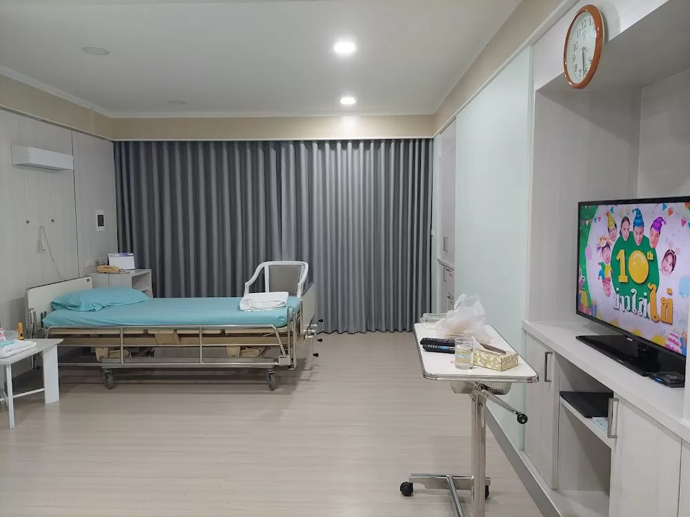 Eye Ear Nose Throat Hospital - Photo 2