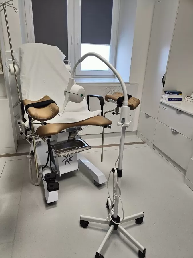 Centrum Medyczne PRZYLESIE CLINIC - Jabłonna/Legionowo Lekarze specjaliści - przychodnia - LASEROTERAPIA - Photo 3