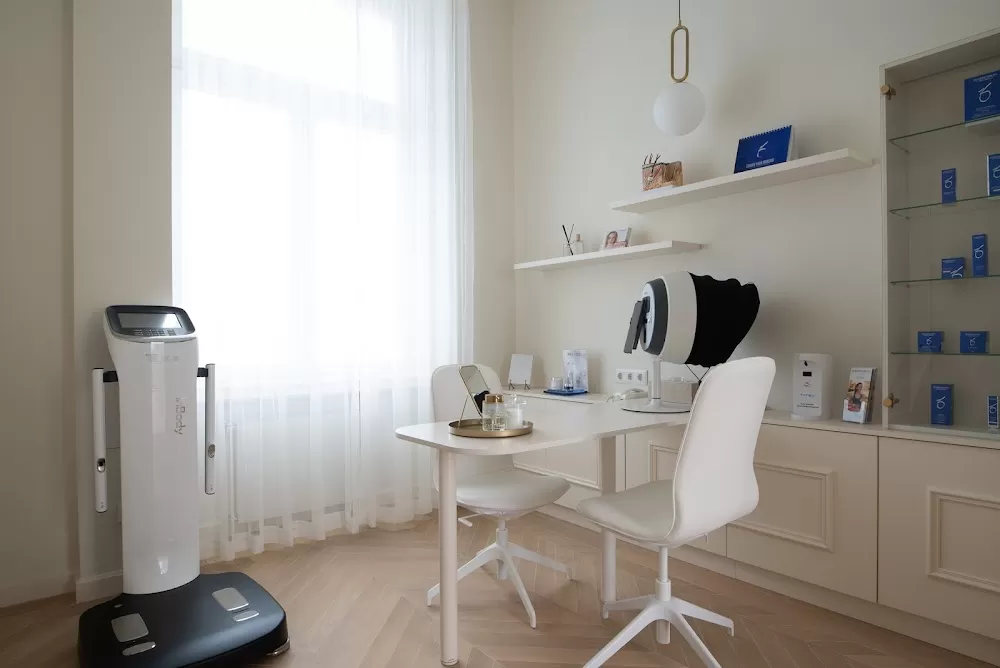 Zenon Clinic - Photo 7
