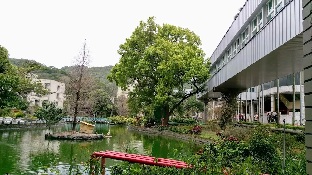 First Outpatient Building - Taipei Veterans General Hospital - Photo 3