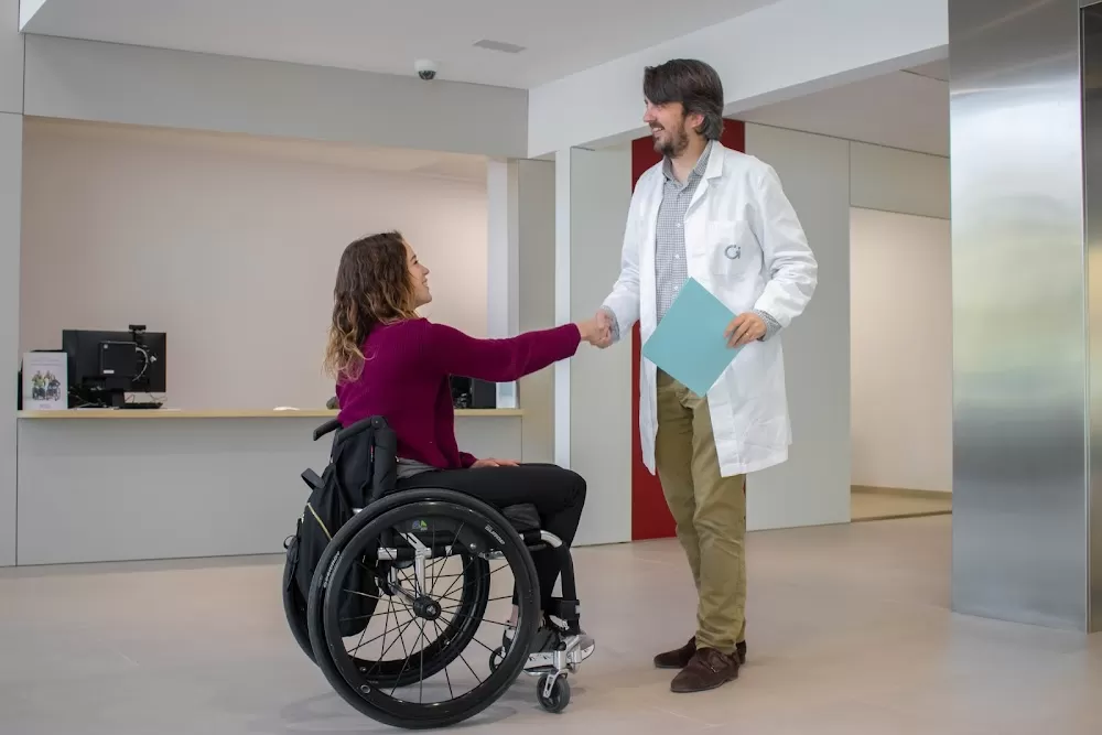 Guttmann de Barcelona. Salut cerebral i Neurorehabilitació - Photo 2