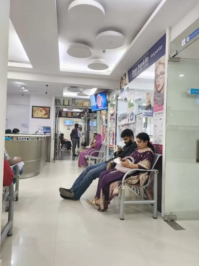 Dr.Solanki Eye Hospital - Photo 1