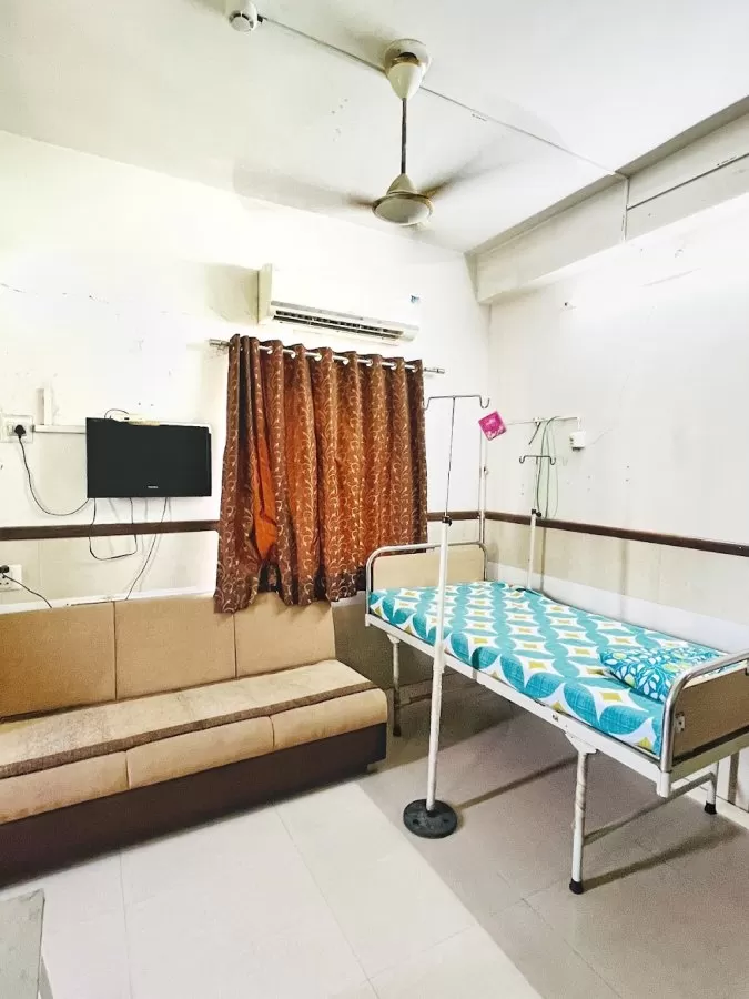 Het Children Hospital and Neonatal Center( Dr. Himanshu Soni ) - Photo 7