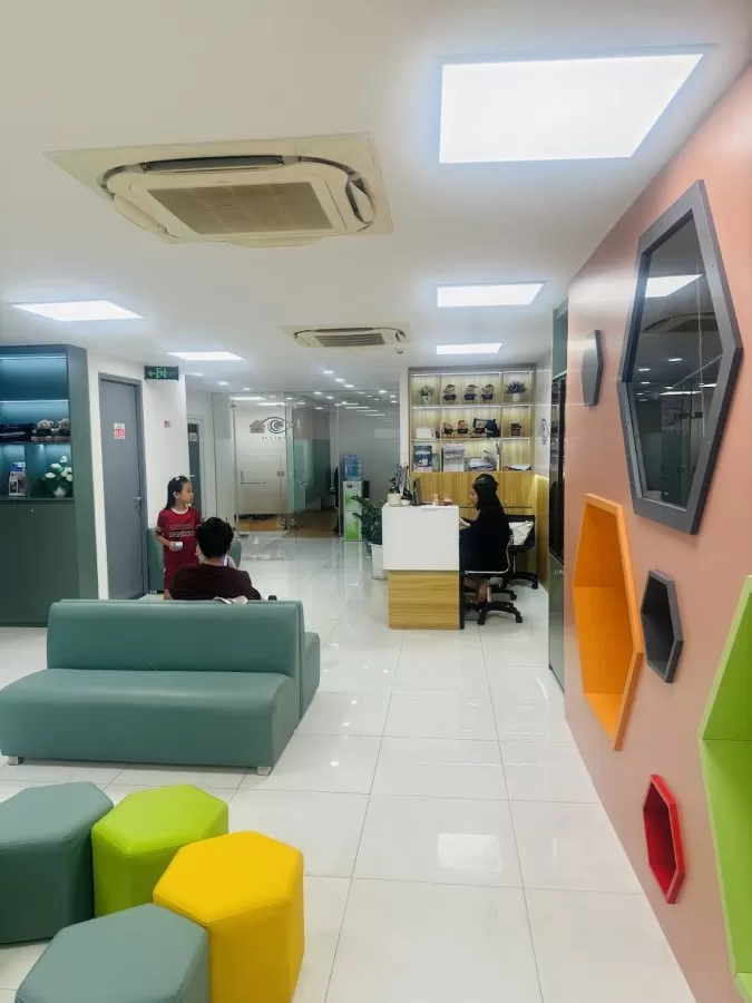 Hai Yen Eye Care - Photo 6