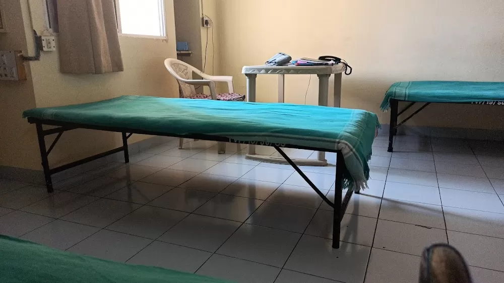 Vaduwala Eye Hospital - Photo 3
