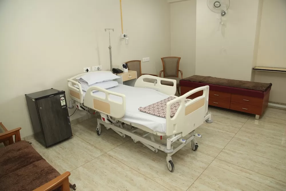 Dr. Sunil Gurmukhani - Hradayam Heart Hospital Satellite - Photo 6