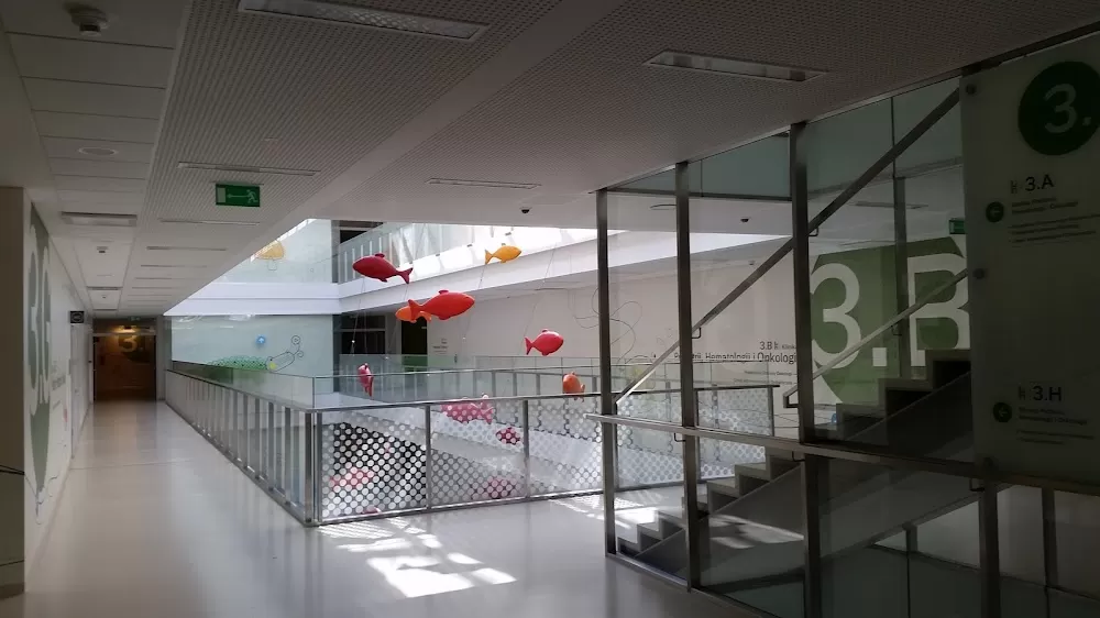 Poliklinika II Samodzielnego Publicznego Dziecięcego Szpitala Klinicznego w Warszawie - Photo 4