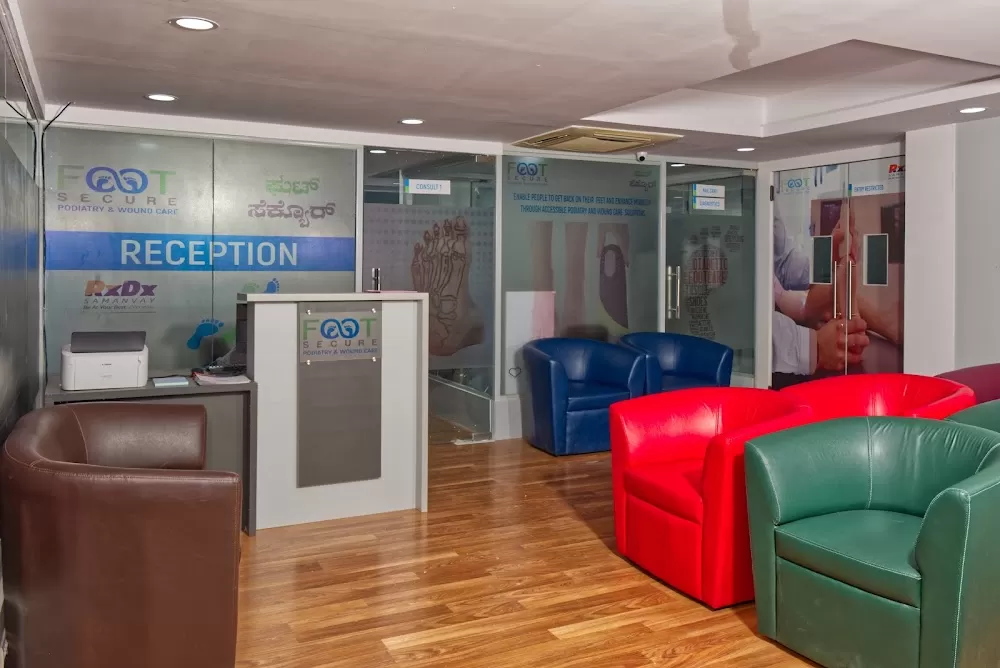 FootSecure Malleshwaram | Best Foot & Ankle Surgeon, Sports Injury and Wound Care Hospital - Photo 3