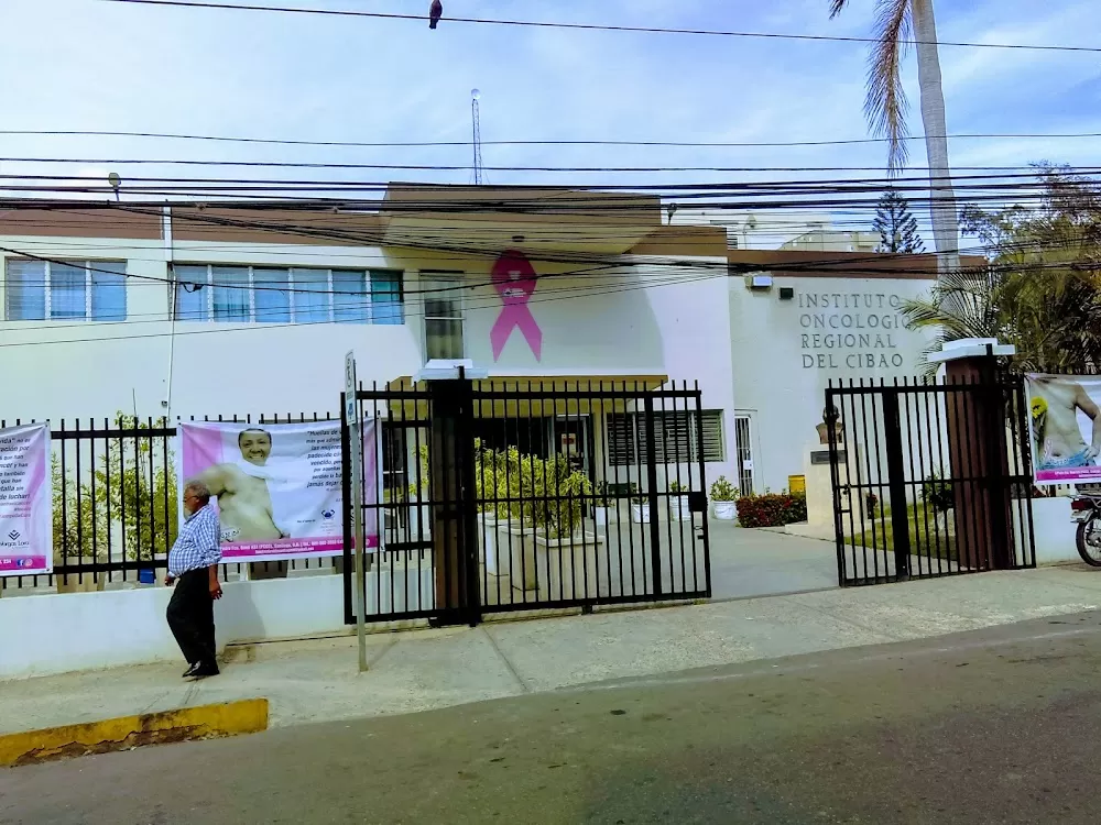 Instituto Oncológico Regional del Cibao - Photo 4