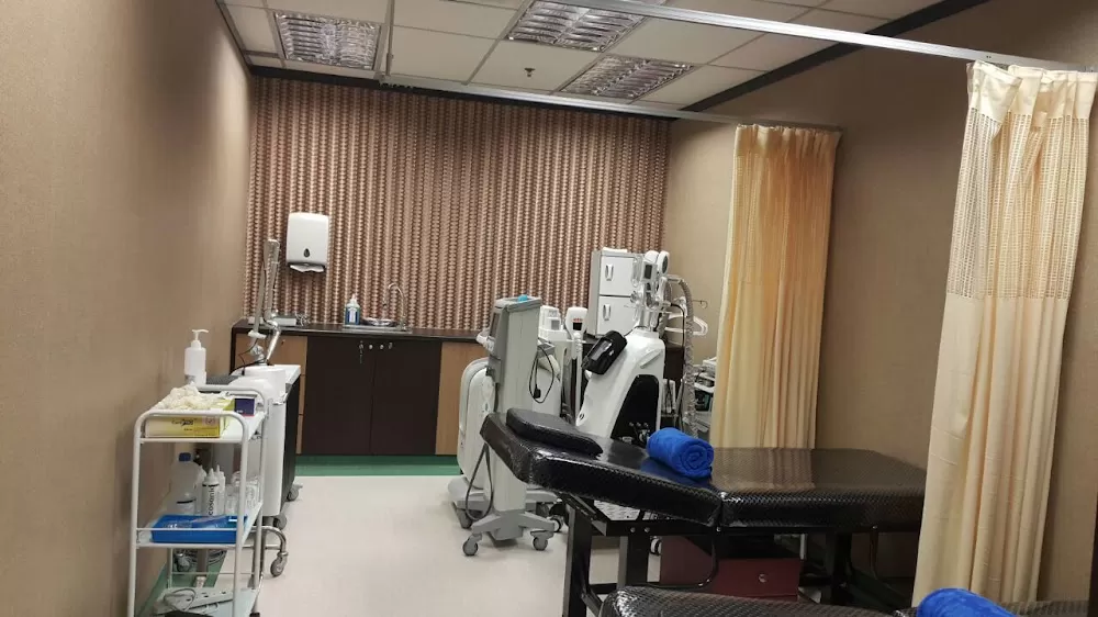 ALPS Medical centre 阿尔卑斯医学中心 - Photo 4