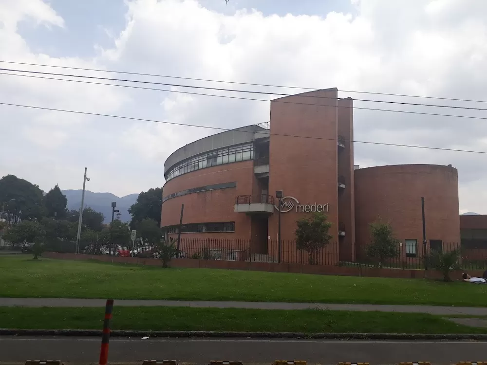 Instituto De Ortopedia Infantil Roosevelt Sede Propace - Photo 5