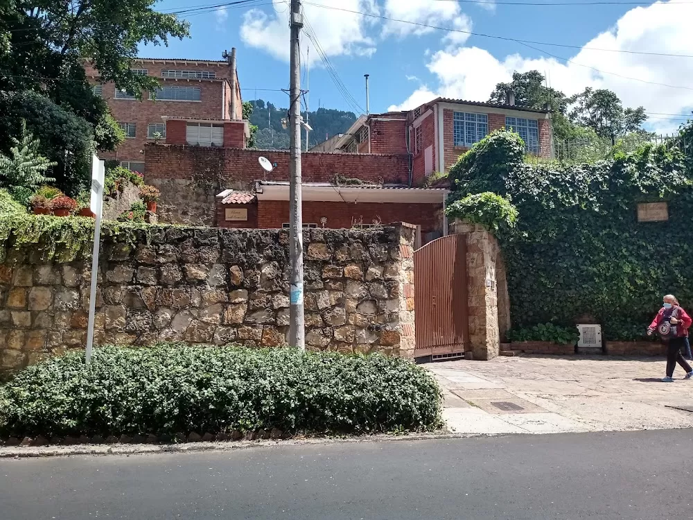 Clínica Santo Tomás - Photo 1