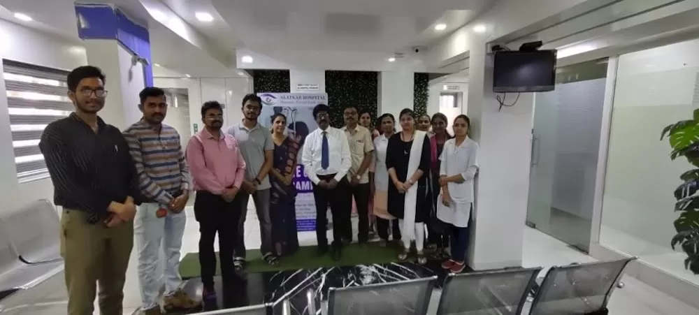 Alatkar Hospital - Eye Hospital in Hadapsar | Eye Doctor | Eye Specialist | Retinal Surgery | Lasik Surgery in Hadapsar Pune - Photo 5