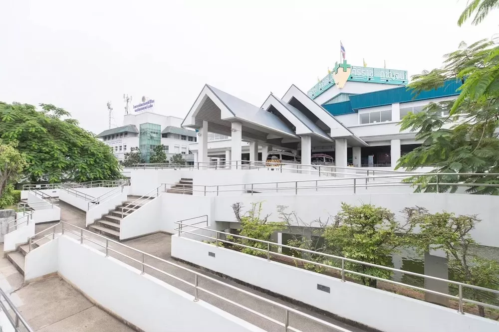 ศูนย์การแพทย์กาญจนาภิเษก คณะแพทยศาสตร์ศิริราชพยาบาล มหาวิทยาลัยมหิดล - Photo 6