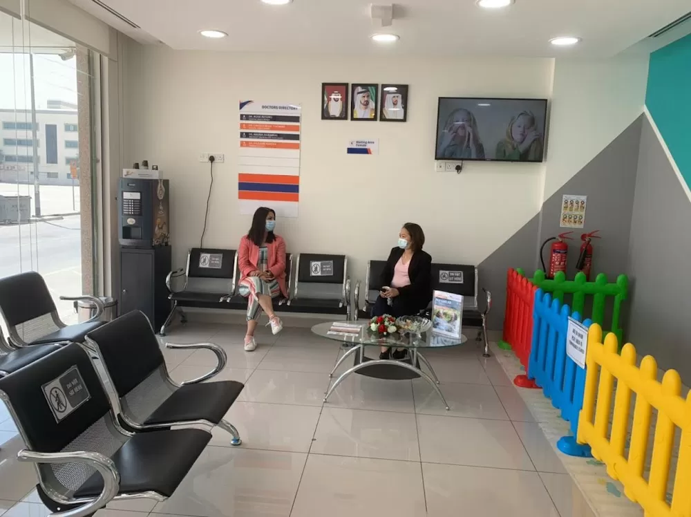 Right Health Karama Medical Center (Burjuman Br.) - Photo 5