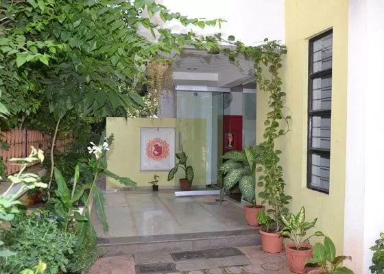 Dr Aanand Tambat's - Photo 4