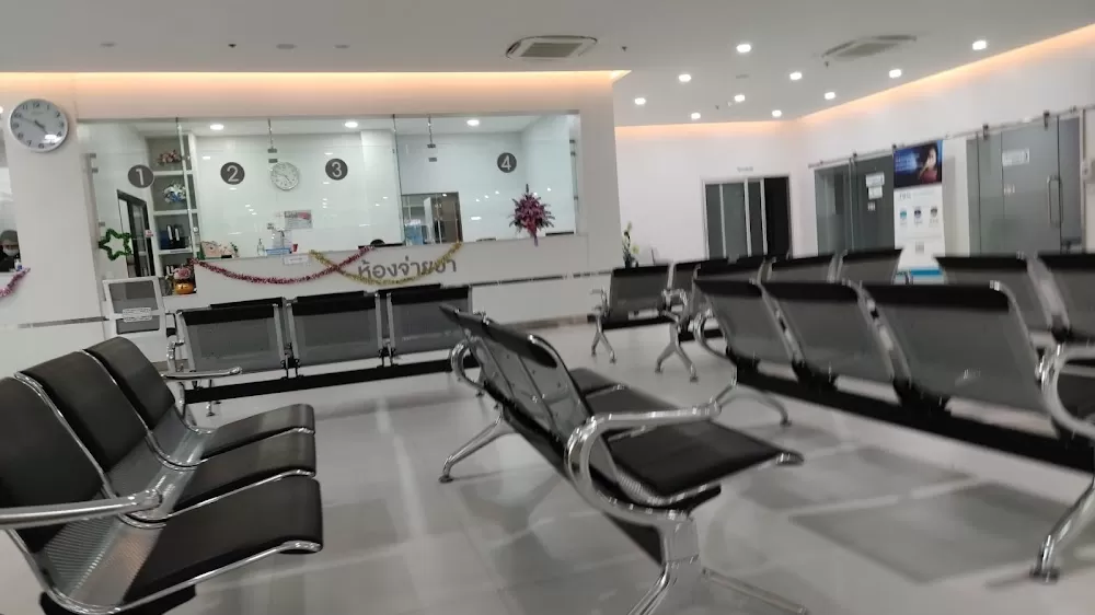 Surat Eye Hospital - Photo 6