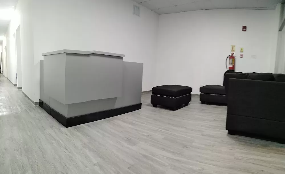 Centro Medico Odontologico Metropolitano - Photo 2