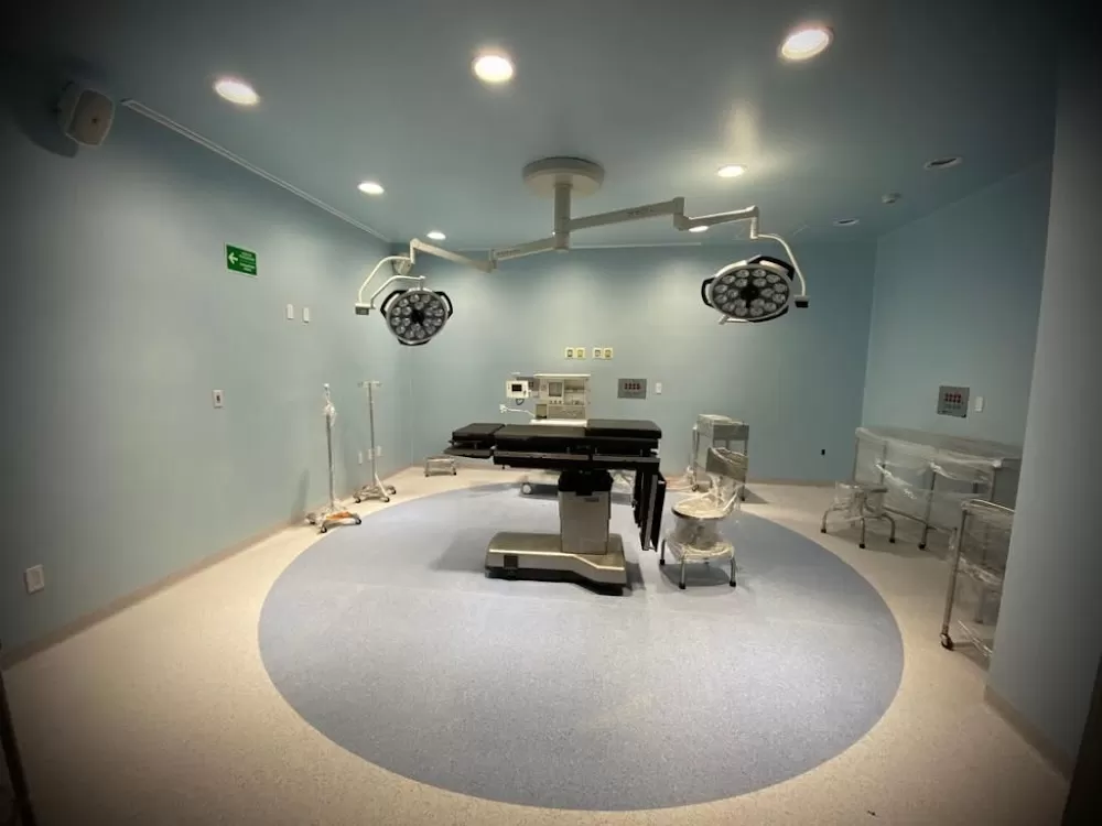 Eye Experts | Oftalmólogo en Cancún - Photo 1