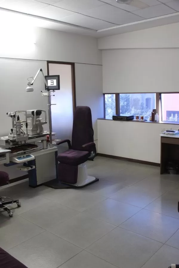 NANAVATY HOSPITAL - Photo 7