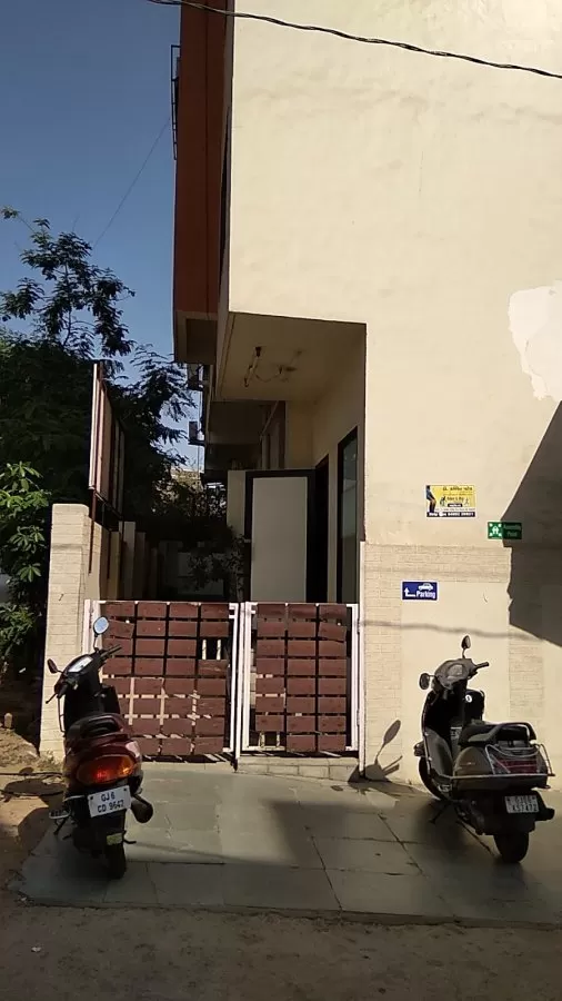 Shree Chimanbhai Patel Orthopaedic Hospital - Photo 6