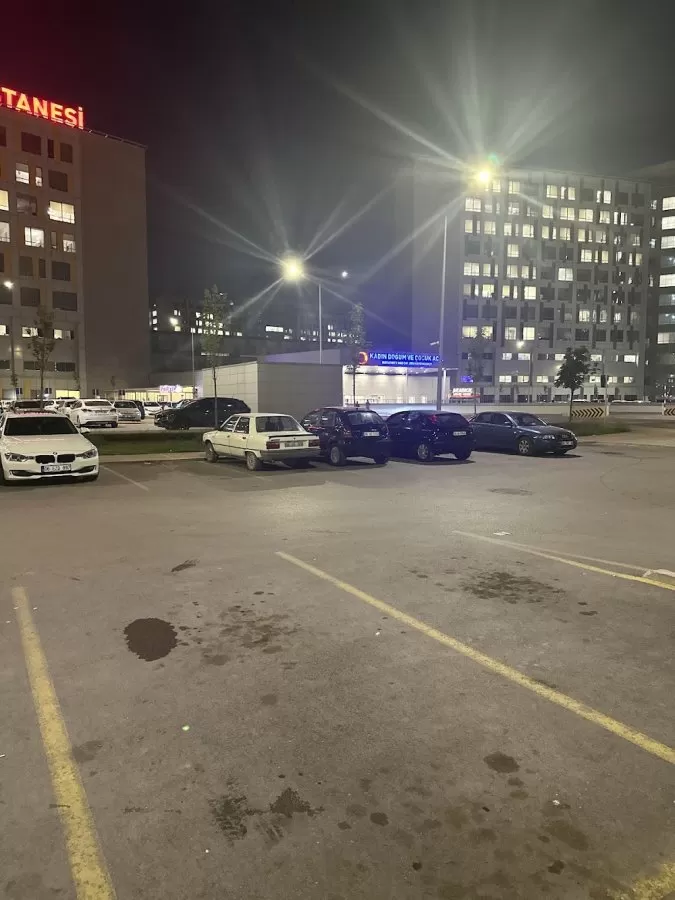 Etlik Şehir Hastanesi Çocuk Acil - Photo 8