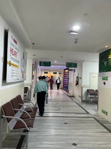 Dr. Ramesh - Photo 2