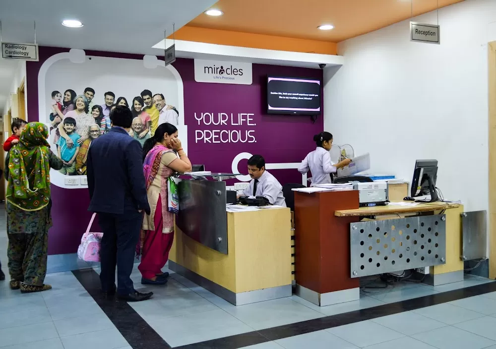 Miracles Apollo Cradle Hospital - Photo 4