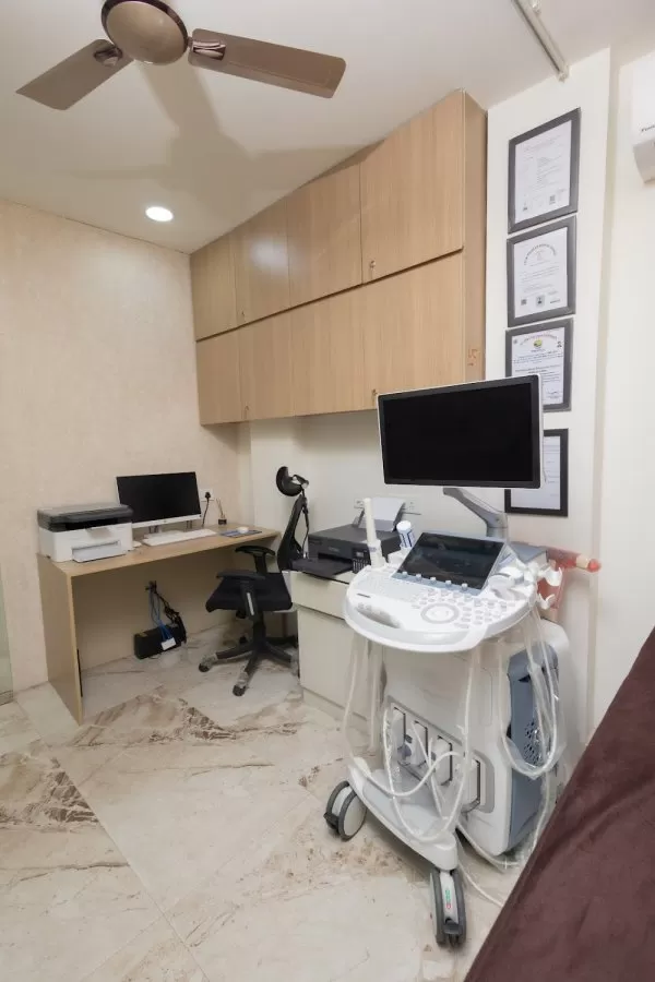 Dr Varsha Agarwal - Photo 4