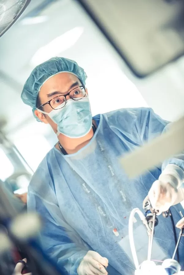 Dr Thng Yongxian | Pancreas, Hepatobiliary & General Surgeon - Photo 6