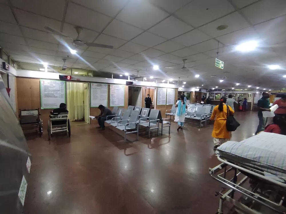 Chinmaya Mission Hospital - Photo 2